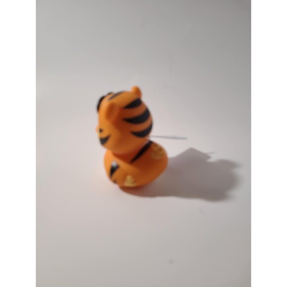 Tigger Rubber Duckie Cute Disney Winnie the Pooh Character Yellow Rubber Duck - Picture 3 of 3